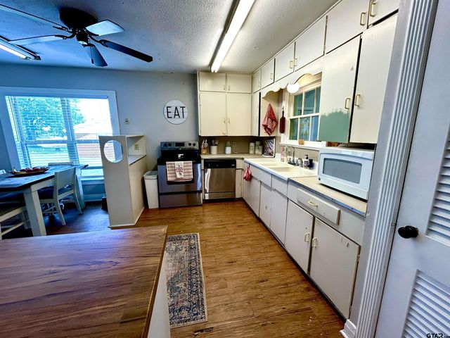 10914 FM 607 N, Brownsboro, TX 75756