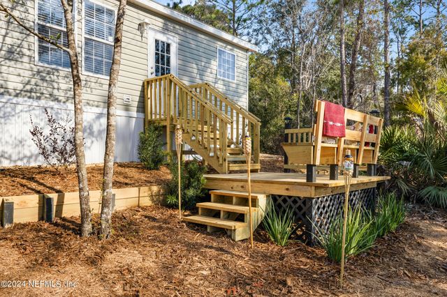 101 LONG BRANCH Court, Interlachen, FL 32148