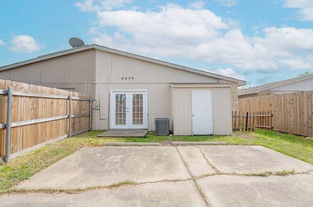 4436 Chapman Street, The Colony, TX 75056