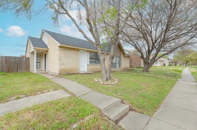 4436 Chapman Street, The Colony, TX 75056