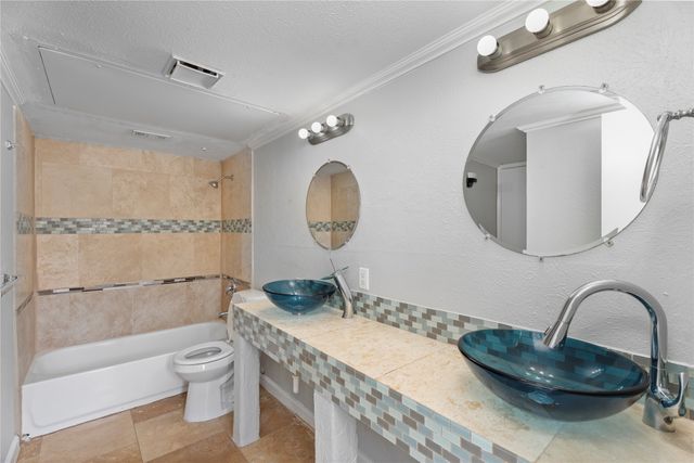 4436 Chapman Street, The Colony, TX 75056