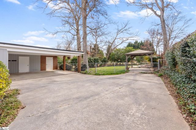 107 Hiawatha Drive, Greenville, SC 29615