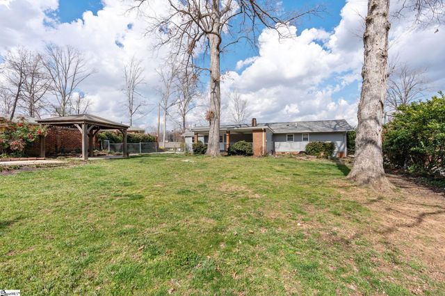 107 Hiawatha Drive, Greenville, SC 29615