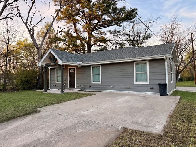 510 Woodlawn Street, Sulphur Springs, TX 75482