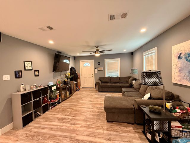 510 Woodlawn Street, Sulphur Springs, TX 75482