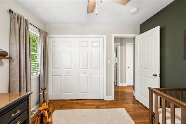 809 Lindenwood Lane, Liberty, MO 64068