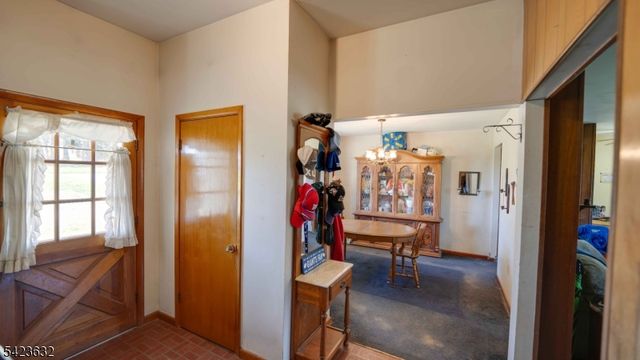 7 Charles Rd, Holland Twp., NJ 08848