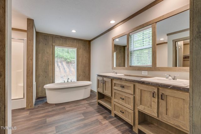 343 Butcher Valley Road, Rogersville, TN 37857