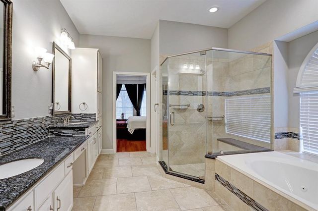 19622 Emerald Ridge Lane, Houston, TX 77094