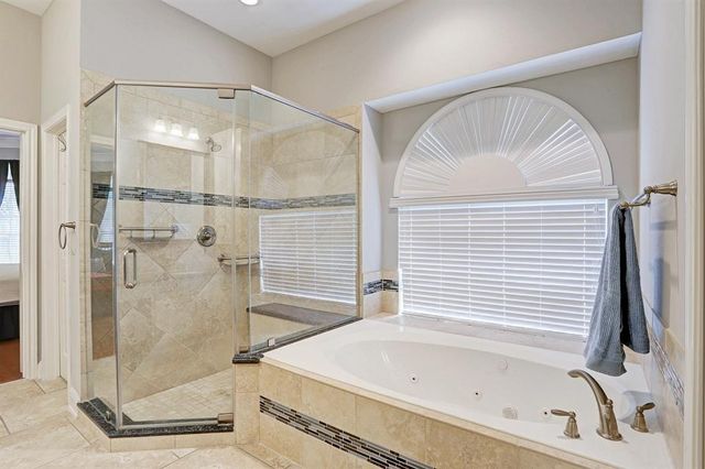 19622 Emerald Ridge Lane, Houston, TX 77094