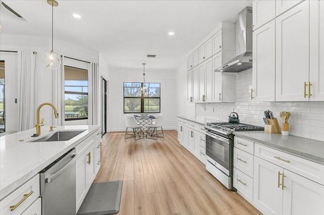 5817 MULLIGAN WAY, Bradenton, FL 34211