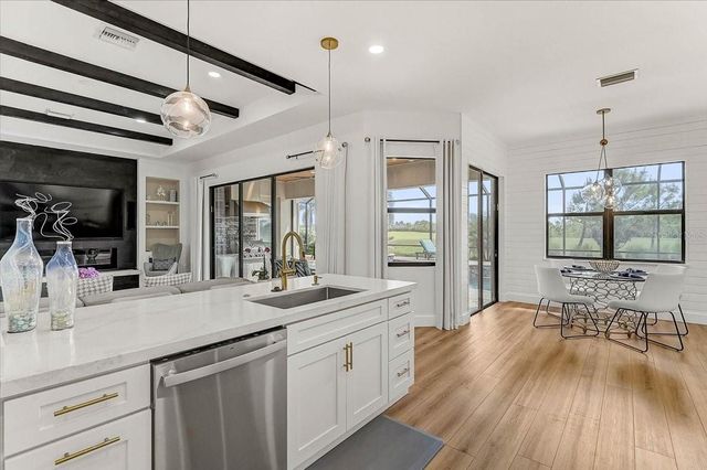 5817 MULLIGAN WAY, Bradenton, FL 34211