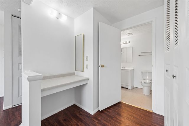 212 Shady Ridge Dr, Monroeville, PA 15146