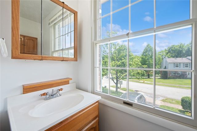 212 Shady Ridge Dr, Monroeville, PA 15146