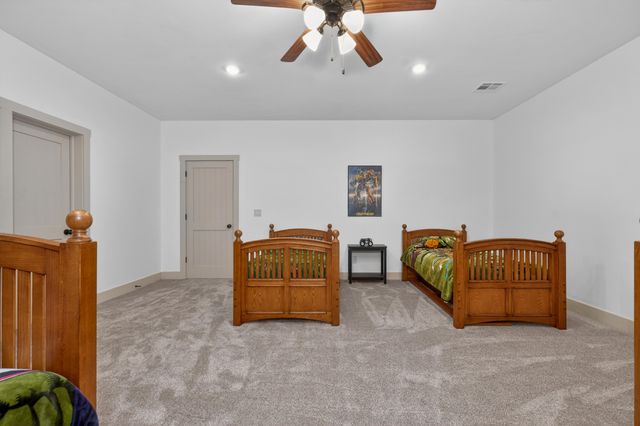 2113 Mill Pond Circle, Grove, OK 74344