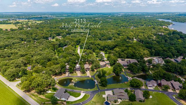 2113 Mill Pond Circle, Grove, OK 74344