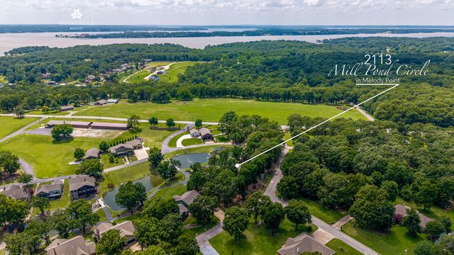 2113 Mill Pond Circle, Grove, OK 74344