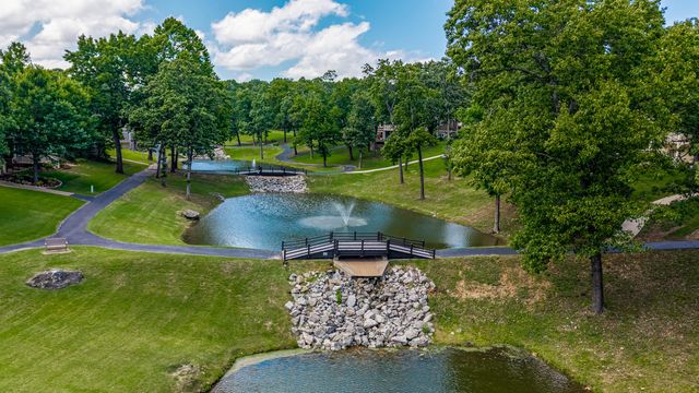 2113 Mill Pond Circle, Grove, OK 74344