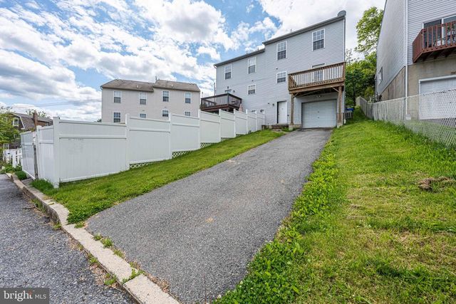 1343 E 7TH ST, Bethlehem, PA 18015