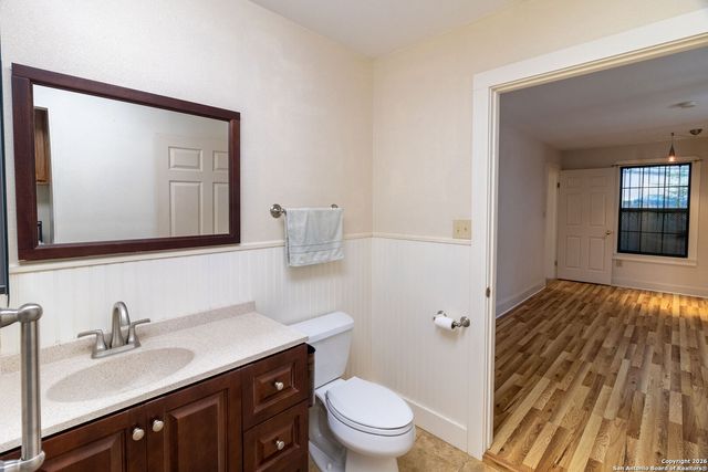 1933 McKinley Avenue, San Antonio, TX 78210