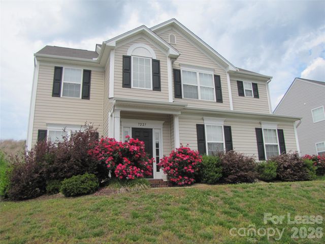 7227 Tanners Creek Drive, Huntersville, NC 28078