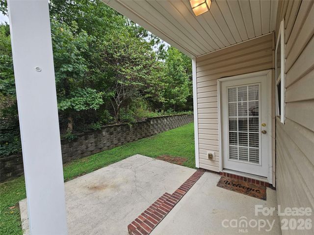 7227 Tanners Creek Drive, Huntersville, NC 28078