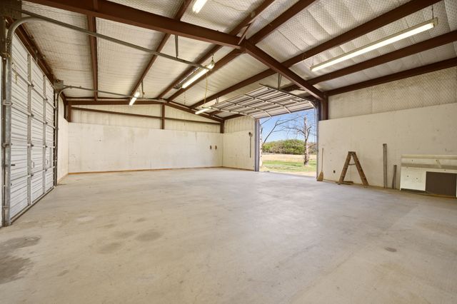 12748 County Road 4077, Scurry, TX 75158