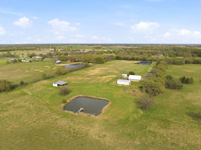 12748 County Road 4077, Scurry, TX 75158