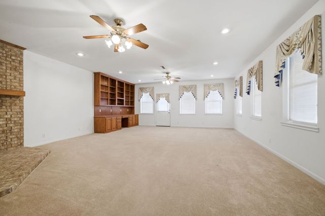 12748 County Road 4077, Scurry, TX 75158