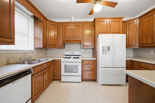 12748 County Road 4077, Scurry, TX 75158