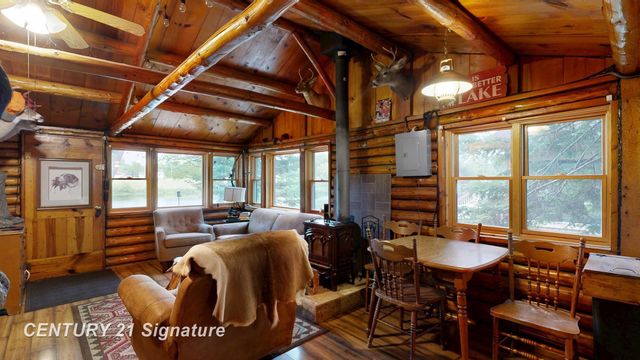 751 E Long Lake Drive, Harrison, MI 48625