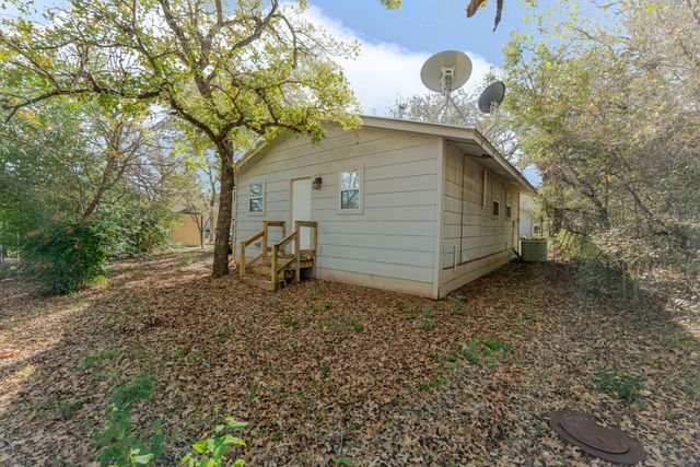 2417 Elk Trail, Granbury, TX 76048