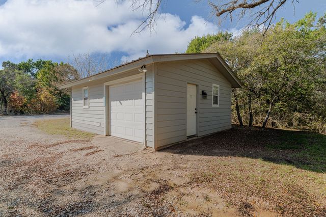 2417 Elk Trail, Granbury, TX 76048