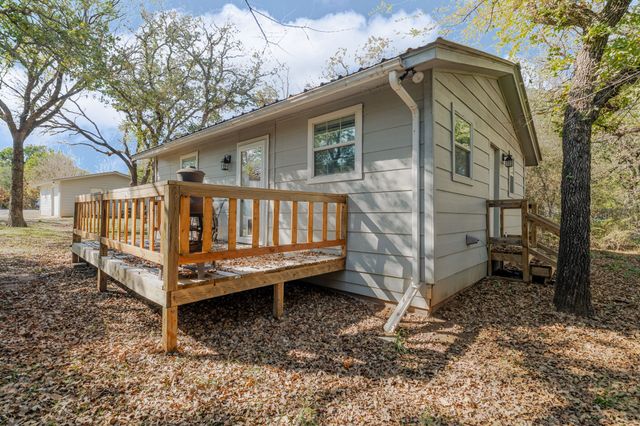 2417 Elk Trail, Granbury, TX 76048