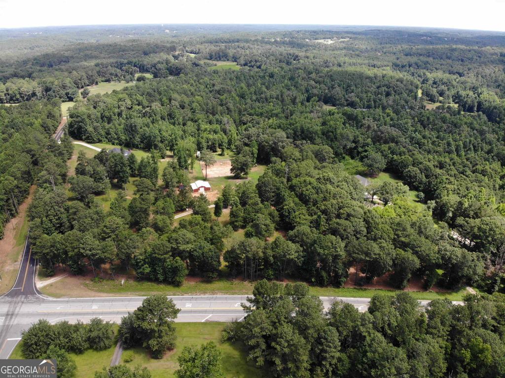 90 Kent Rock Road, Loganville, GA 30052