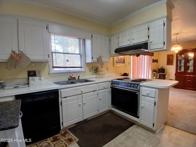 102 Foxwood Place, Goldsboro, NC 27530