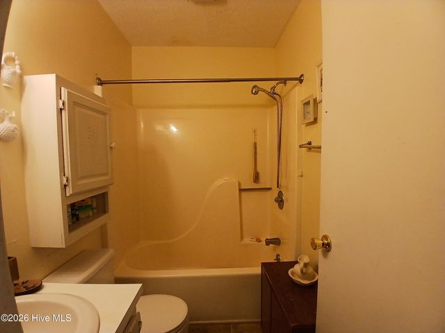 102 Foxwood Place, Goldsboro, NC 27530