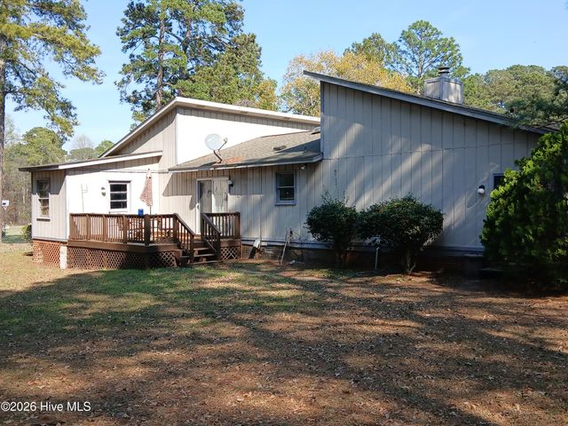 102 Foxwood Place, Goldsboro, NC 27530