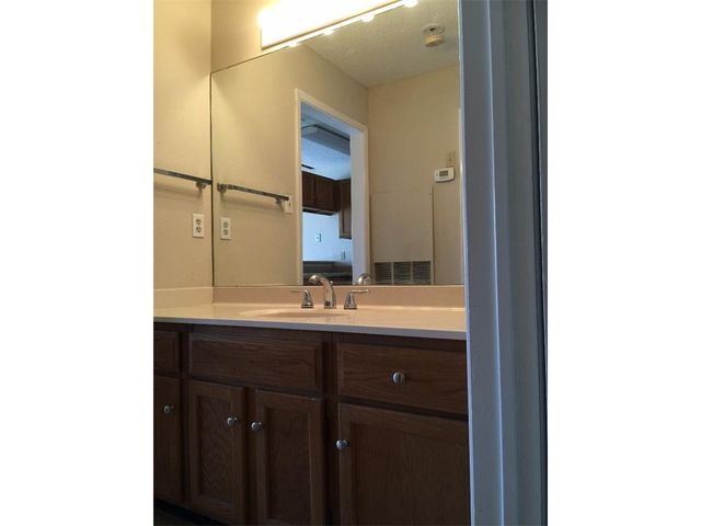 1905 San Gabriel ST 204, Austin, TX 78705