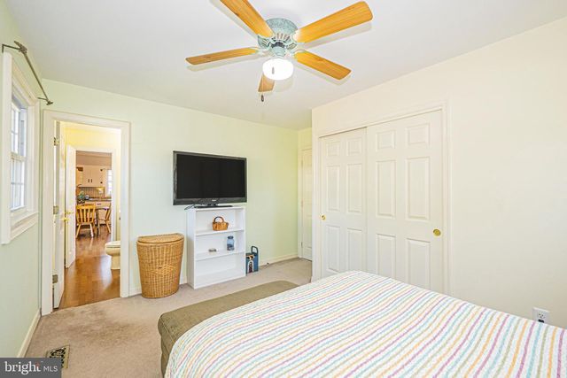 131 S 26TH ST, Purcellville, VA 20132