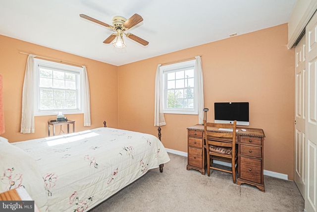 131 S 26TH ST, Purcellville, VA 20132
