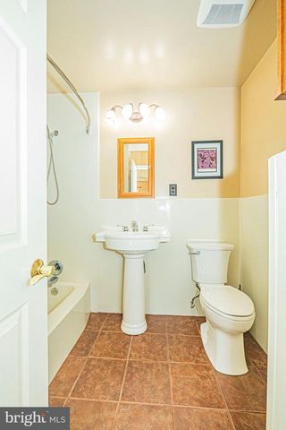 131 S 26TH ST, Purcellville, VA 20132