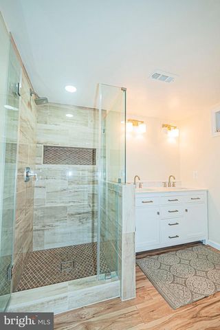 131 S 26TH ST, Purcellville, VA 20132
