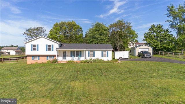 600 CANTERBURY DR, Martinsburg, WV 25403