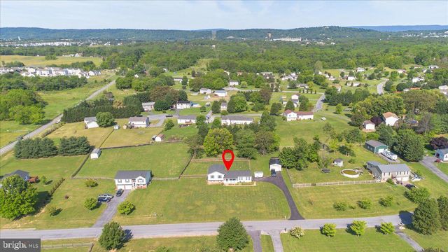 600 CANTERBURY DR, Martinsburg, WV 25403