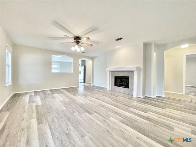 1909 E Horizon Park Boulevard, Leander, TX 78641