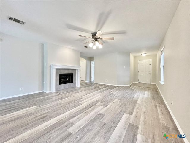 1909 E Horizon Park Boulevard, Leander, TX 78641