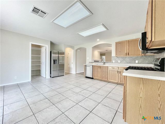 1909 E Horizon Park Boulevard, Leander, TX 78641