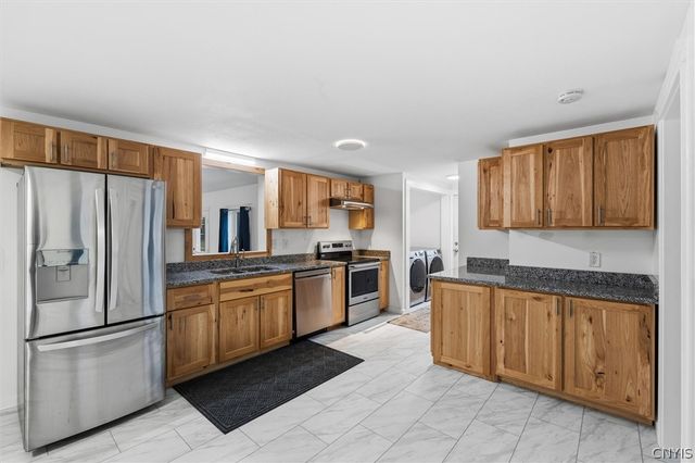 148 North Street, Constantia, NY 13042