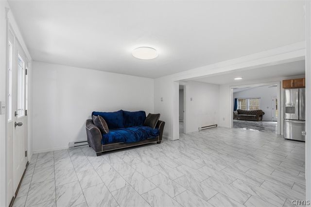 148 North Street, Constantia, NY 13042